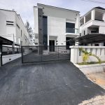 Luxury 5-Bedroom Detached House for Sale in Ikota – ₦420M
