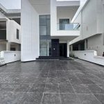 Stunning 5-Bedroom Detached Duplex with Pool, Cinema, Gym & BQ for Sale – Ikota, Lagos – ₦550M